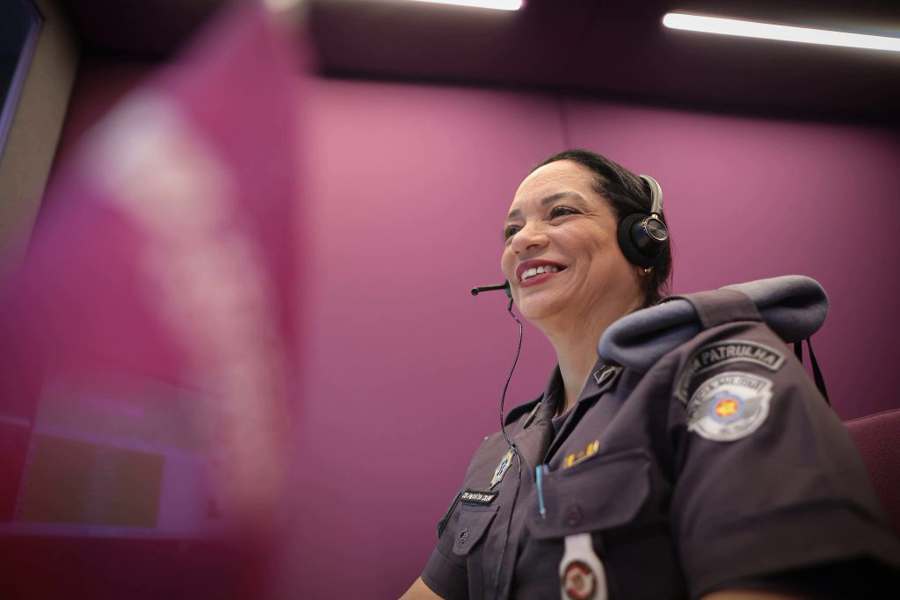 Policial militar supera violência e ajuda mulheres em risco