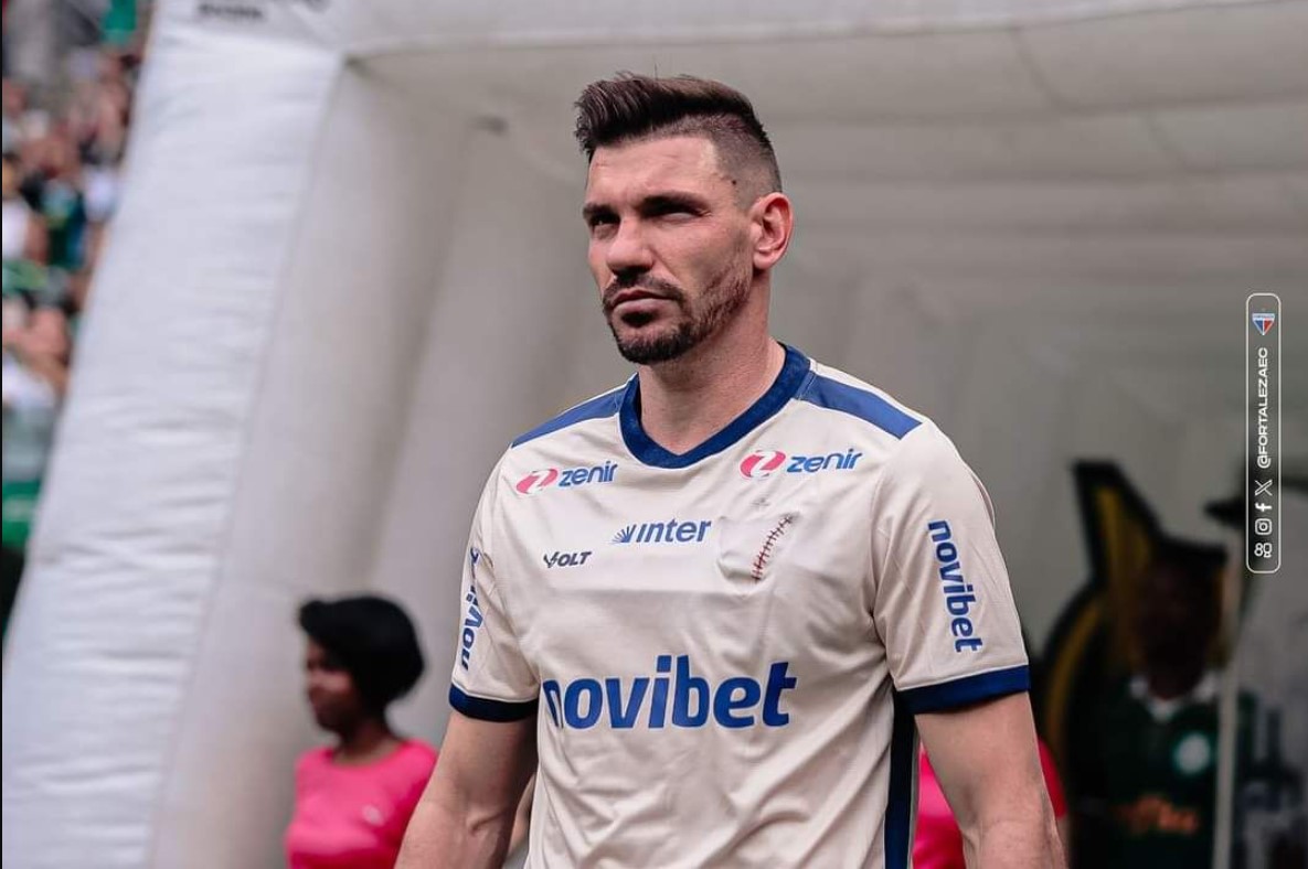 Corinthians: Goleiro é reprovado em exames e negociação mela