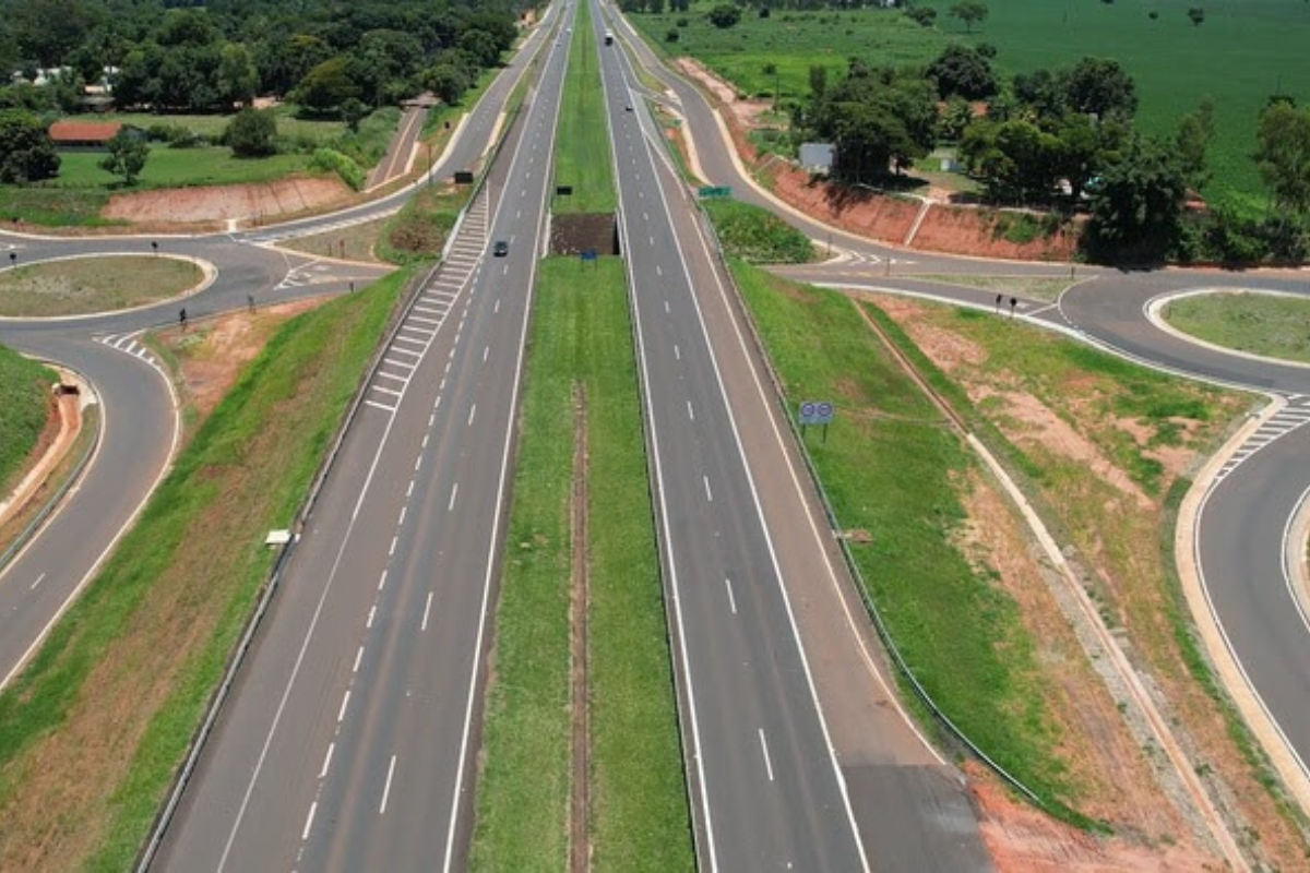 Consórcio Rota Mogiana avança para assumir 520 km de rodovias em SP