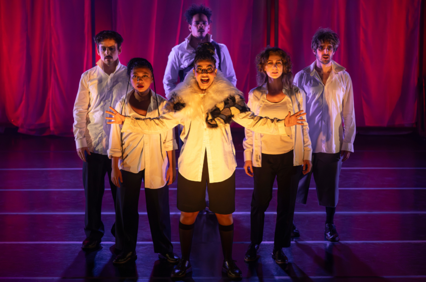 São Paulo Showcase - Festival de Teatro de Curitiba - Fringe