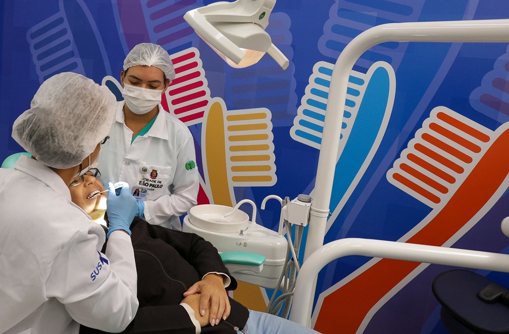 São Paulo entrega mais de 518 mil próteses dentárias 