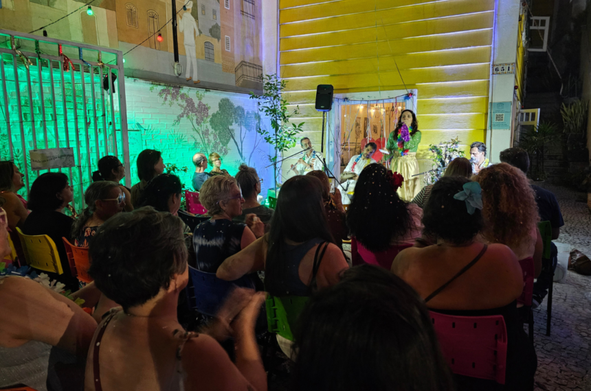 Seresta - Trovadores Urbanos