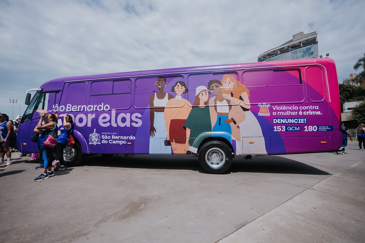 São Bernardo entrega unidade itinerante da Secretaria da Mulher