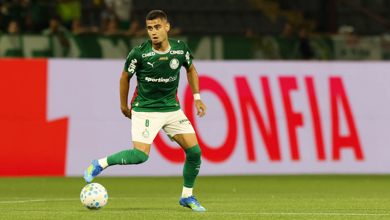 Andreas Pereira concede 8 assistências no Brasileirão e ajuda Palmeiras a disparar