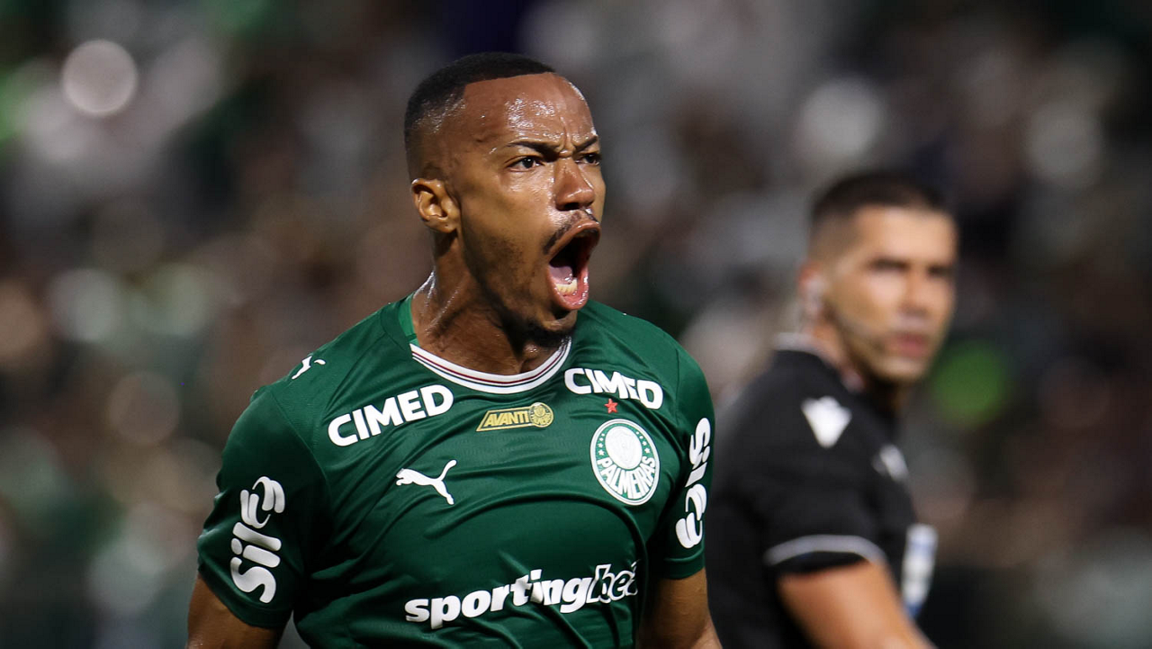 Palmeiras vence com Marlon Freitas marcando 2x e mantém vantagem na ponta da tabela