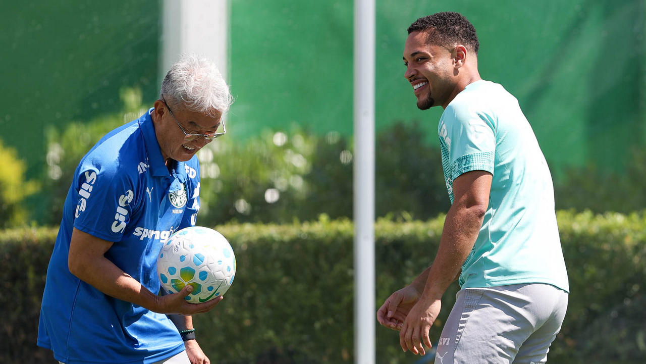 Vitor Roque deve seguir como desfalque; entenda o que aconteceu