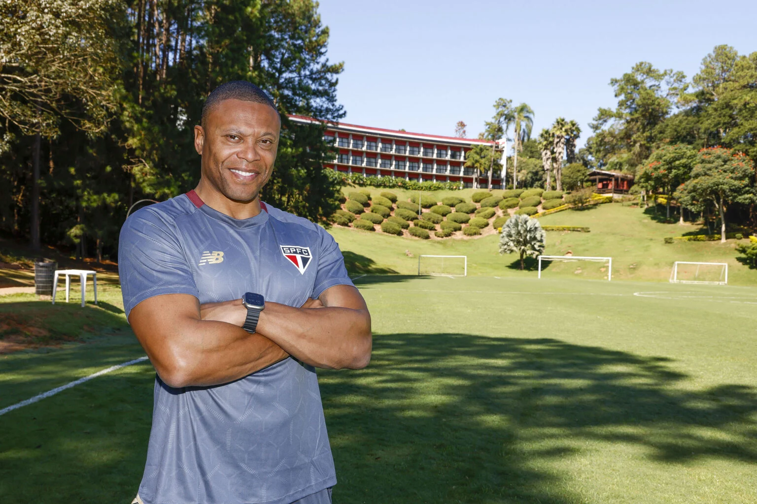 Júlio Baptista assume o Sub-20 do São Paulo
