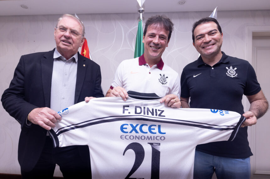Corinthians Fernando Diniz