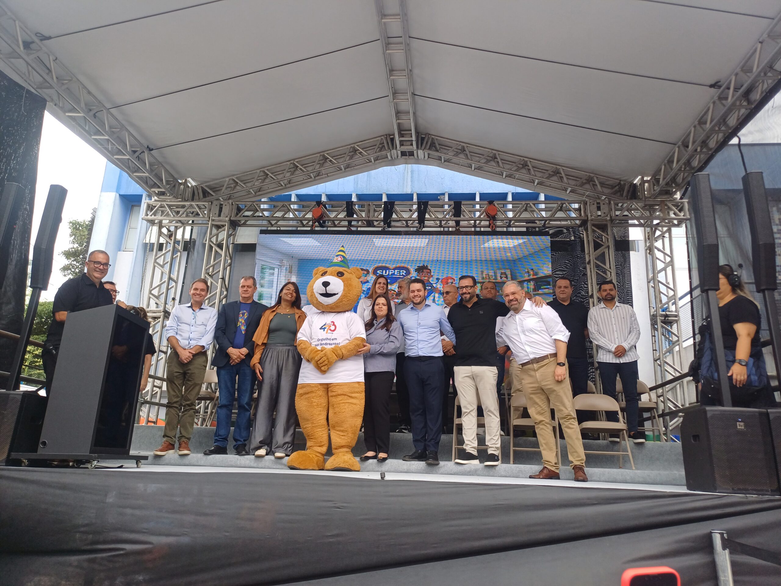 Super: Prefeitura inicia obra de novo centro pediátrico