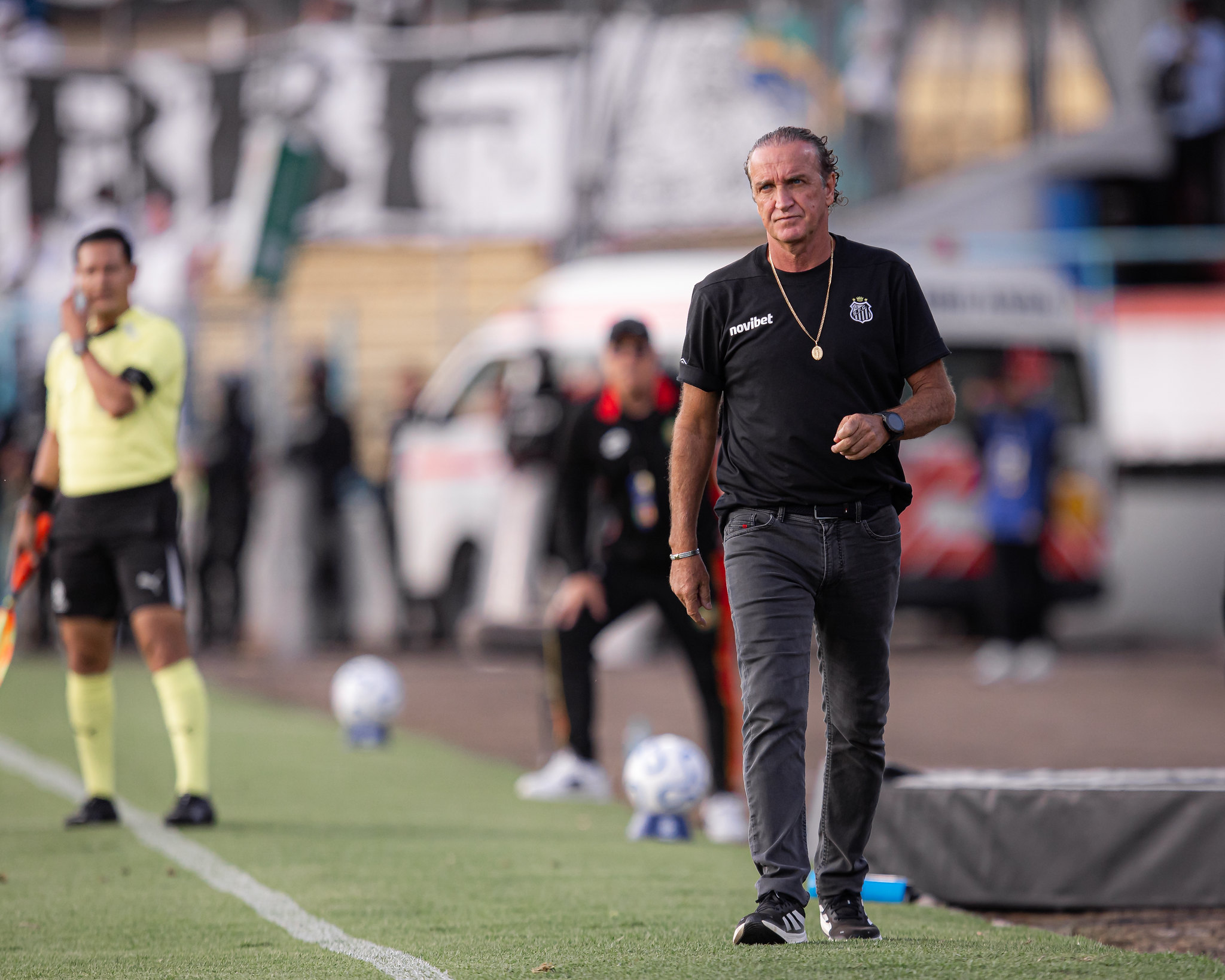 Cuca lamenta derrota e declara que Santos perdeu partida “impossível”