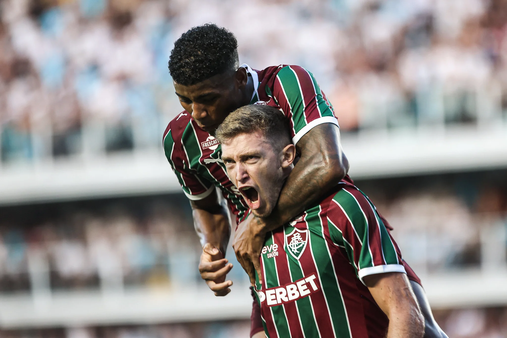 Santos leva virada do Fluminense em casa e segue na beira do Z4