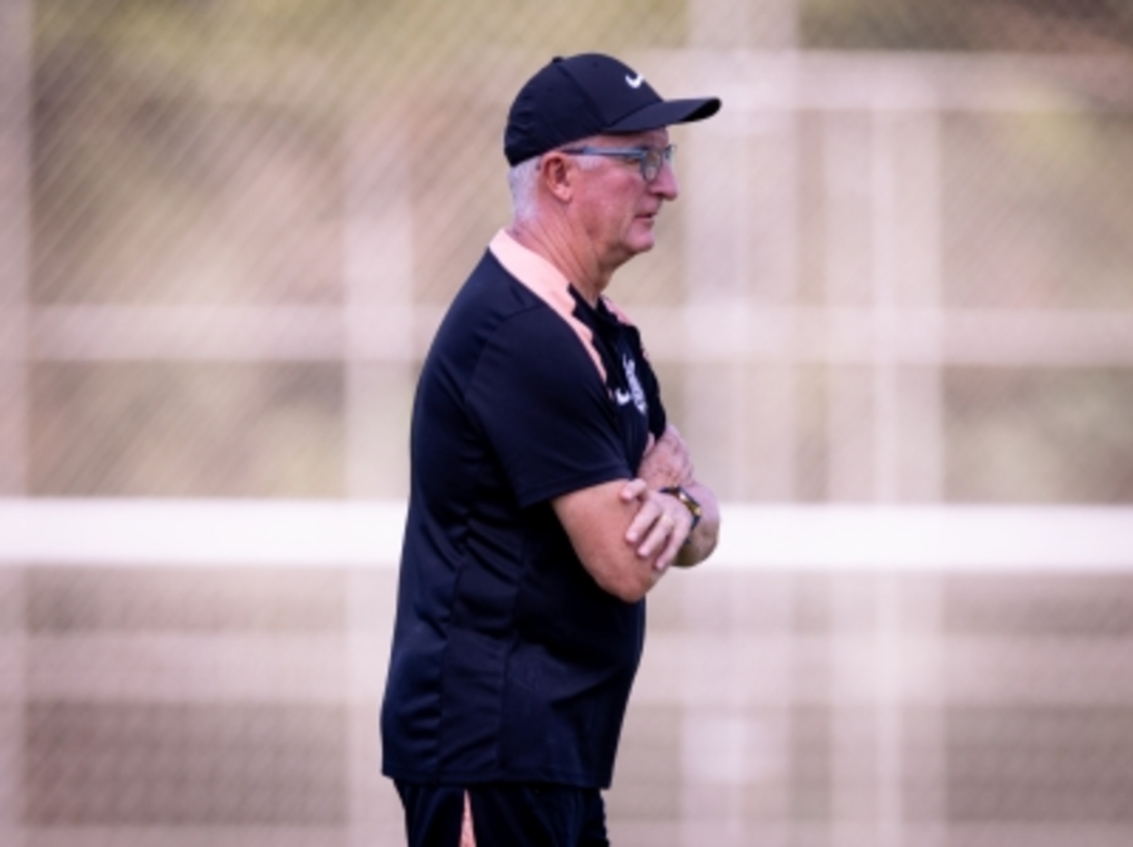 Dorival será demitido? Entenda a situação