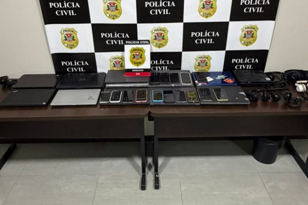 Quadrilha do golpe do Pix é desmantelada em chácara na Grande SP