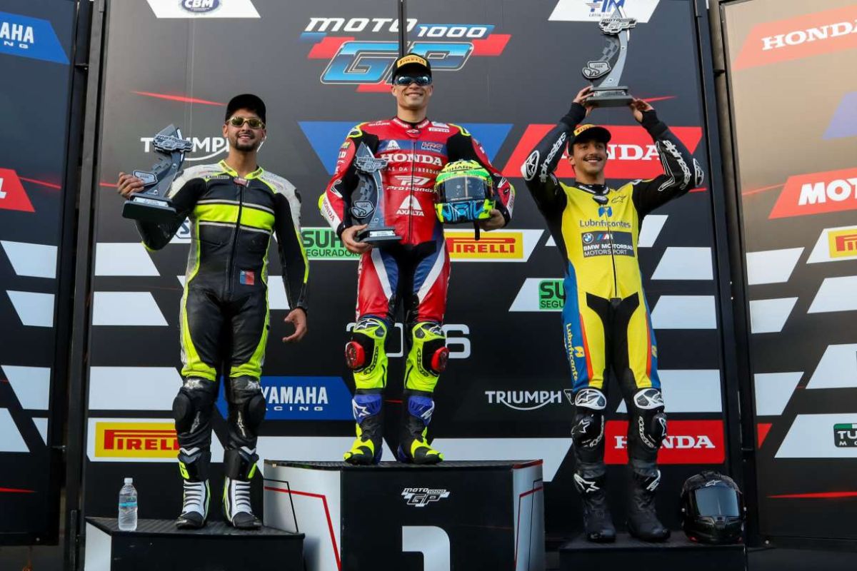MOTO1000GP 2026: Eric Granado vence corrida sprint na estreia