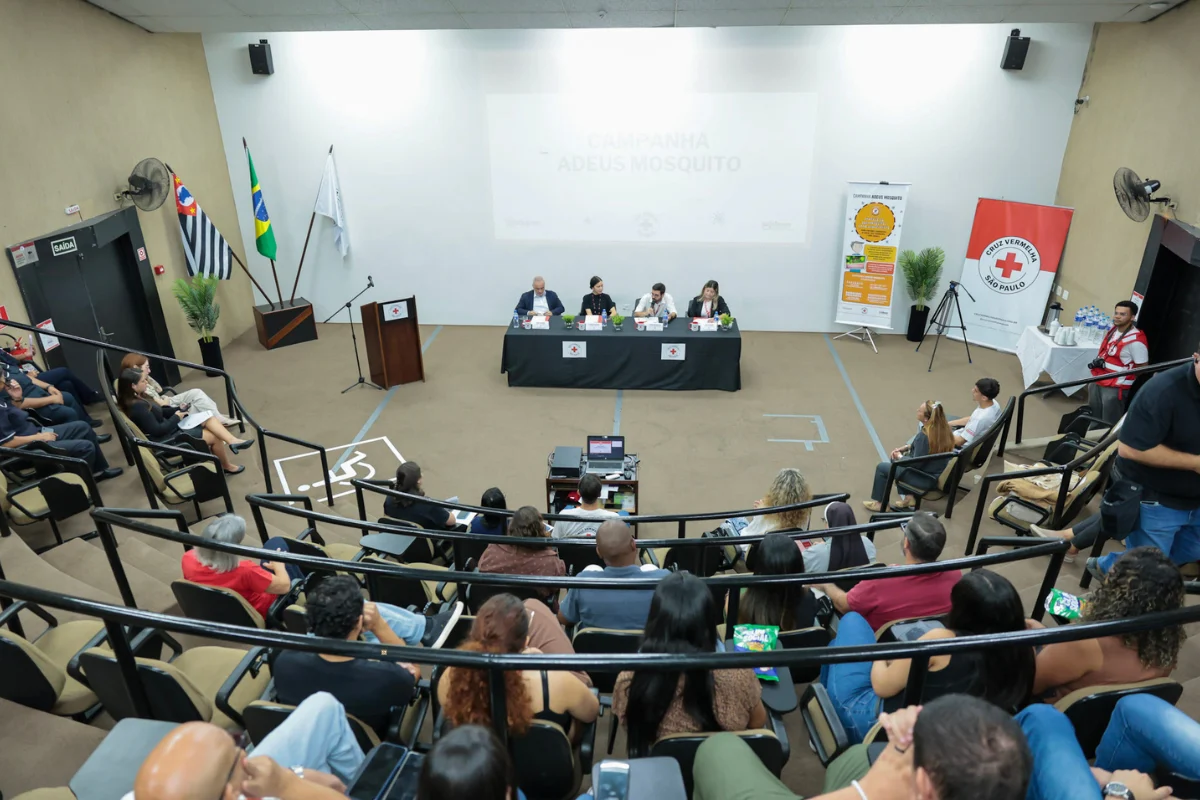 Programa Adeus Mosquito chega a São Paulo para combater dengue