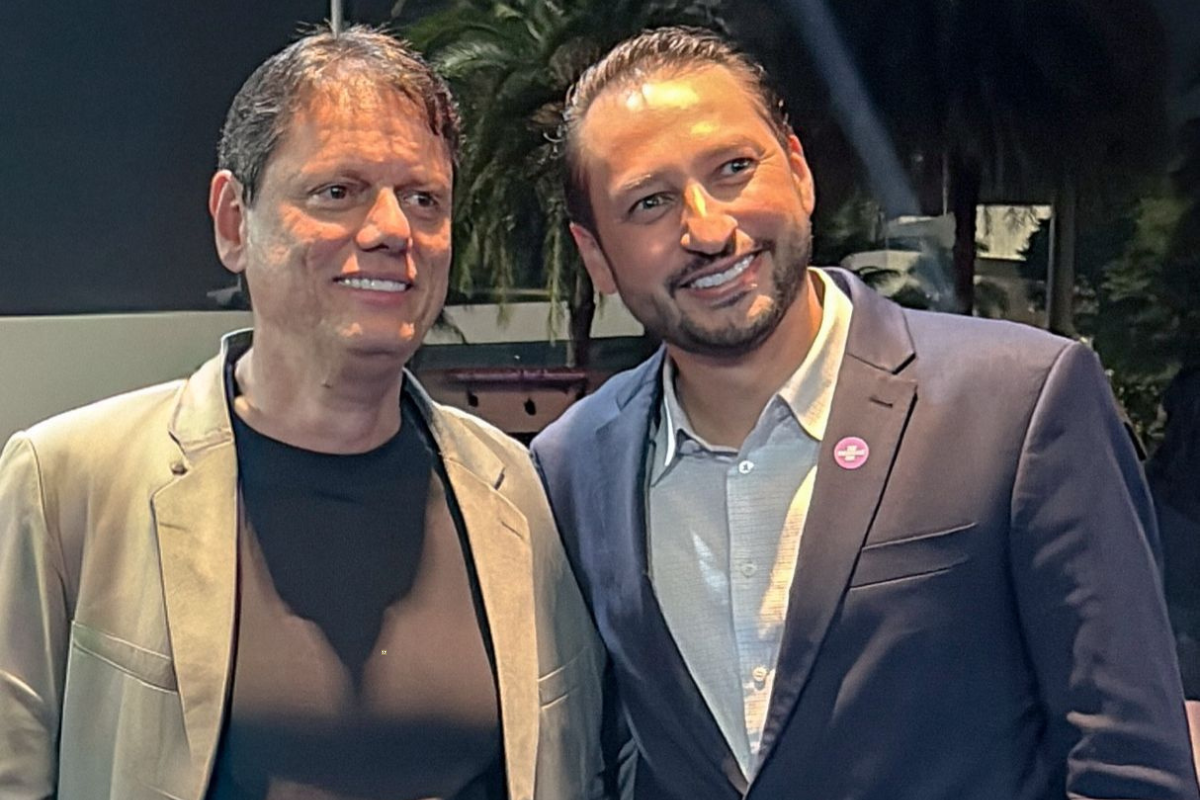 Vinholi se filia ao Republicanos de Tarcísio e mira Congresso Nacional