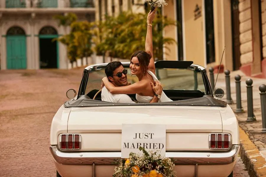 Bulova lança novos relógios com inspiração em Frank Sinatra e Tony Bennett