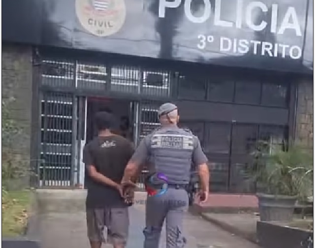 Dupla é presa por furto no bairro Aparecida, em Santos