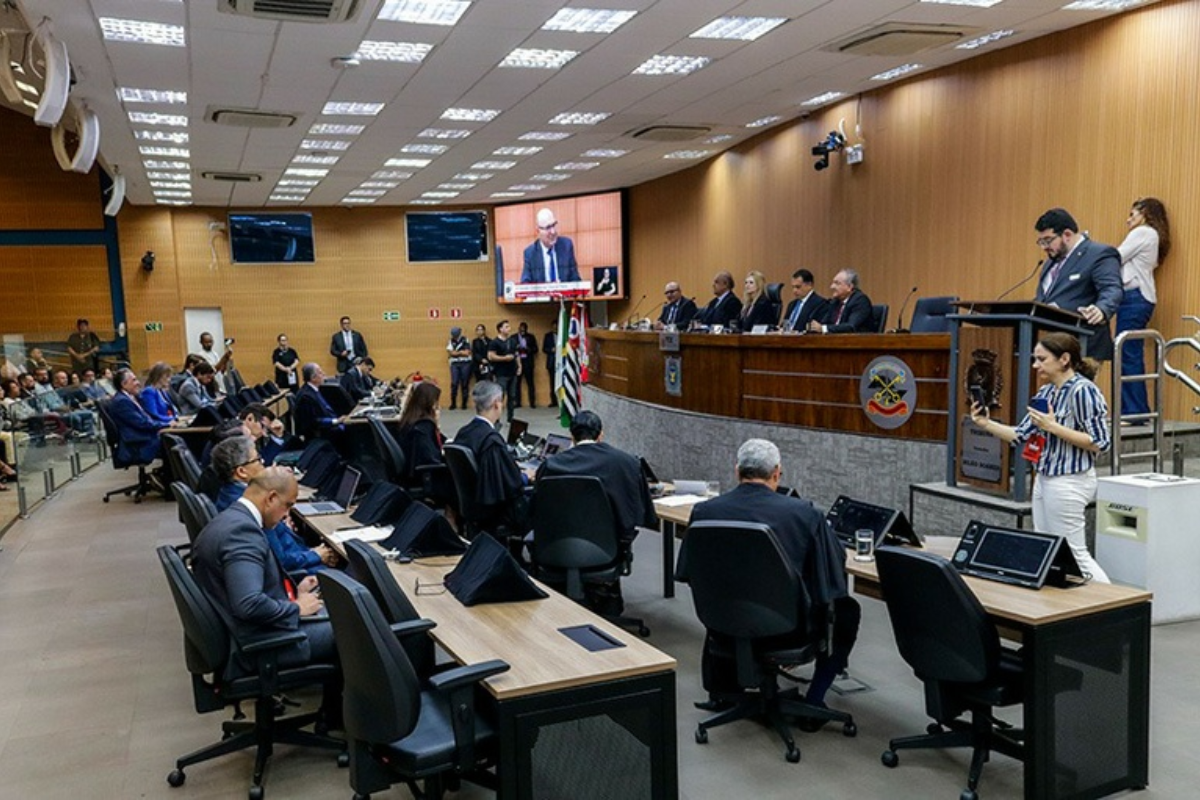 Câmara de Campinas vota prorrogação do transporte público