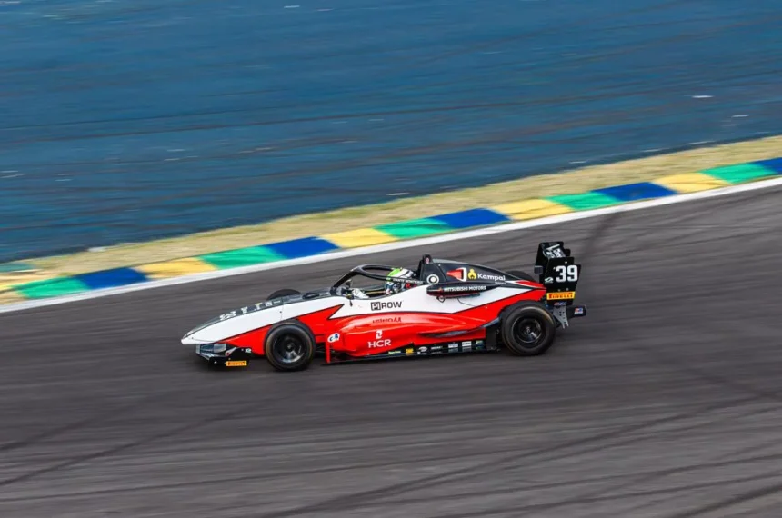 Dante Monteiro conquista vice-liderança na primeira etapa da Fórmula Delta - (Divulgação / Breno Graniero)