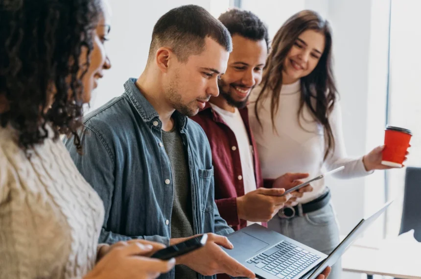 Novelas Verticais - Comunicação - Algoritmo - Empresas