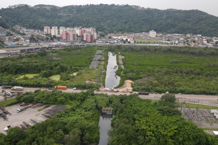 Entenda as obras de elevação elevatória no bairro Saboó em Santos - (foto: Divulgação/PSAN)