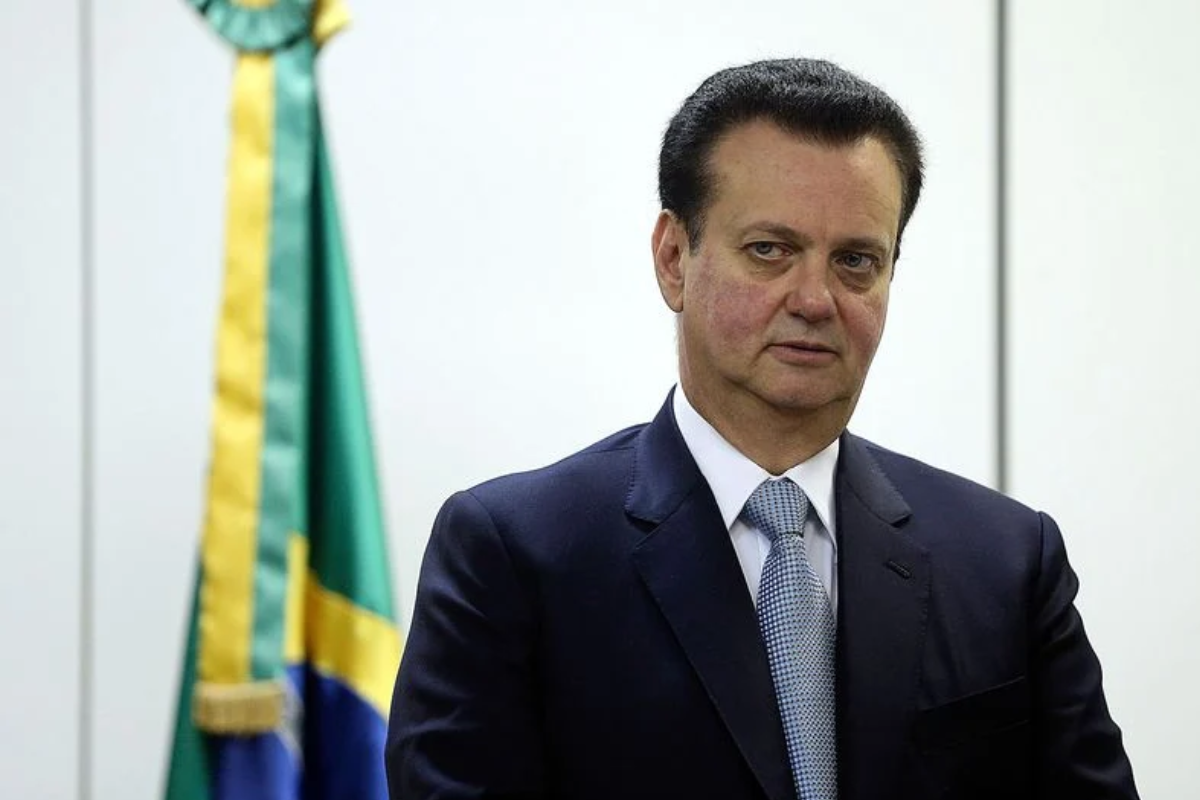 Bastidores revelam jogo de poder na articulação de Kassab