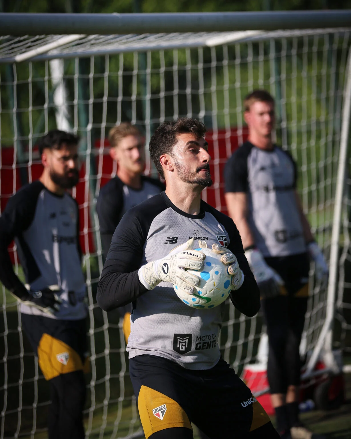 São Paulo fecha preparação para pegar o Vasco; veja o provável time