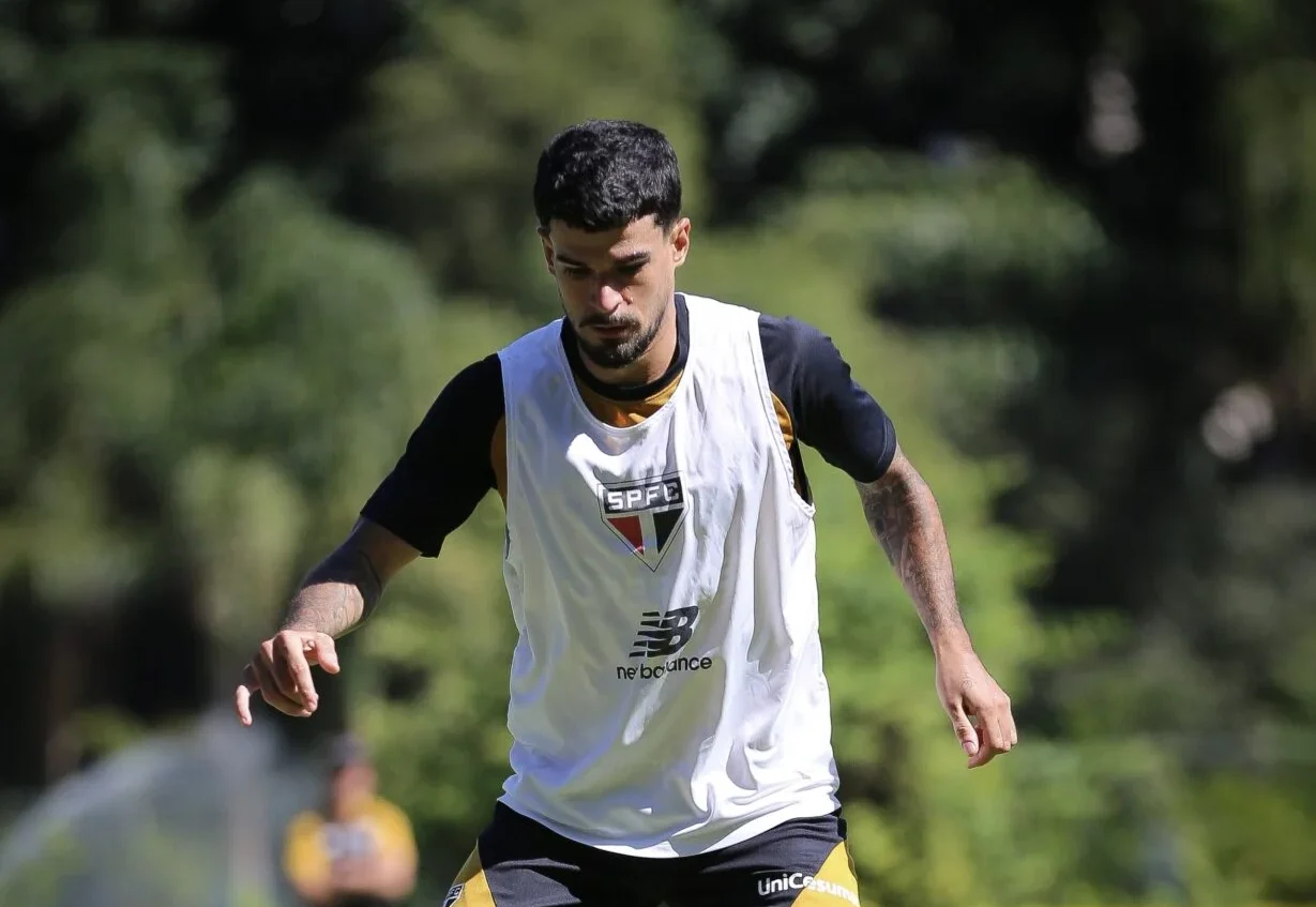 São Paulo se reapresenta e Bobadilla vira desfalque