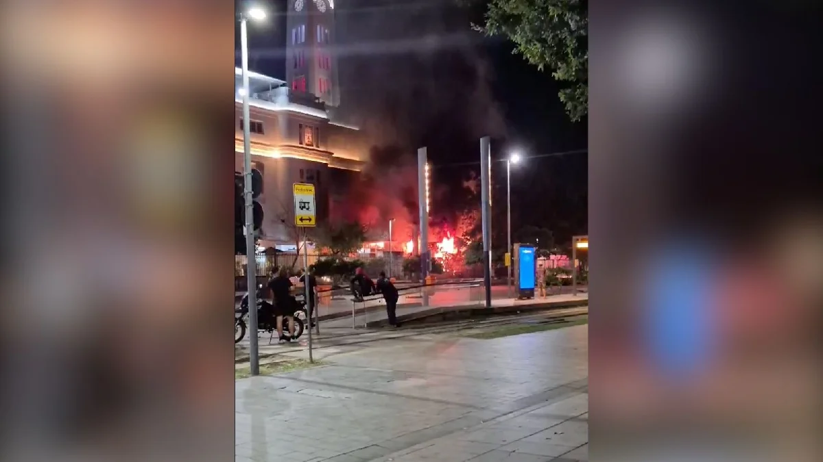 Incêndio atinge Edifício Touring e afeta o Rio Fashion Week