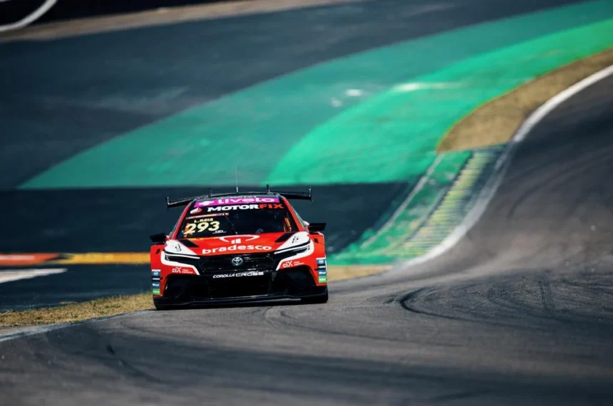 Léo Reis liderou a primeira sessão do dia (Marcelo Machado de Melo/ Grupo Veloci)