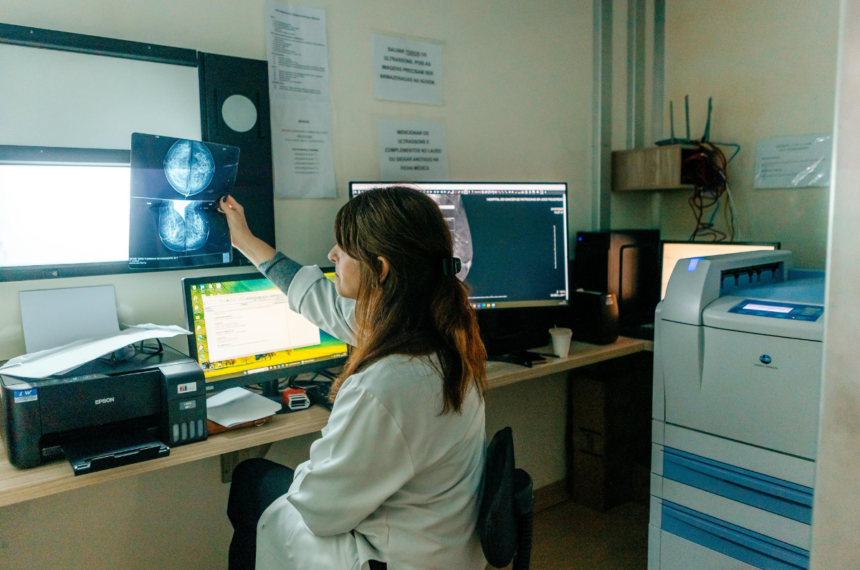 Carreta da Mamografia