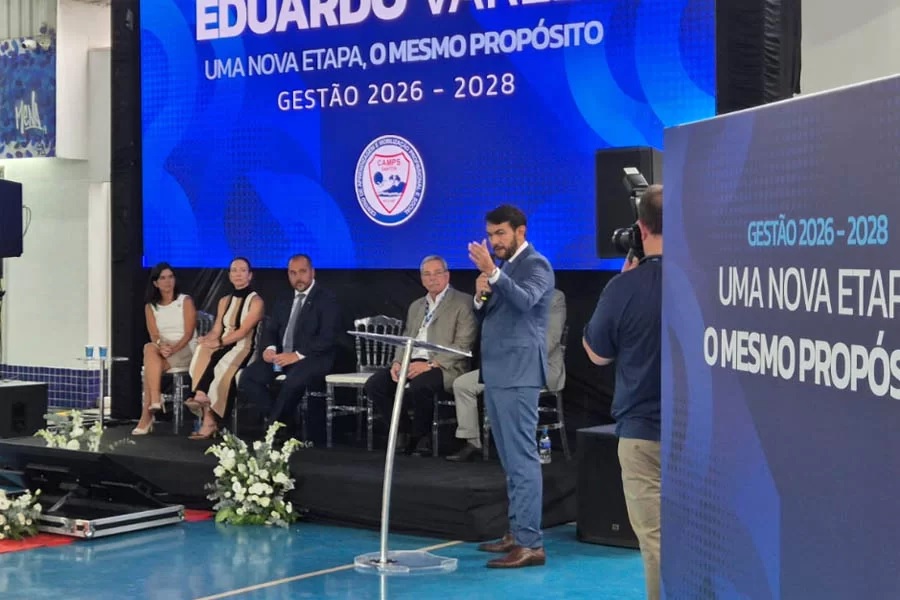 Caroline Teixeira assume conselho na nova diretoria do Camps Santos