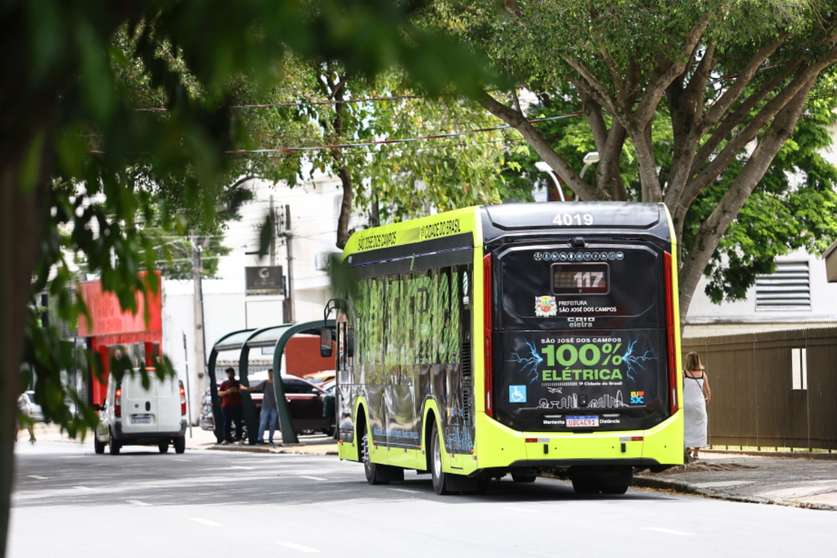 São José terá 162 painéis digitais no transporte público