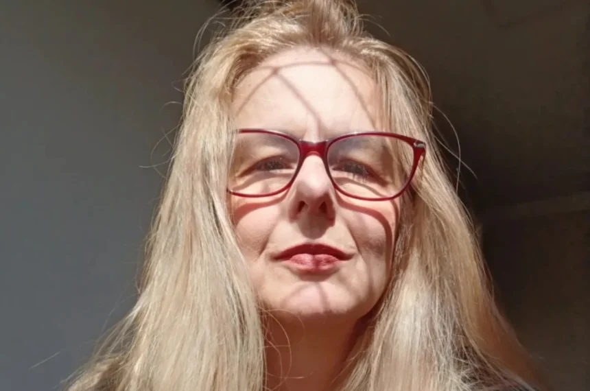 Paola Zanei - Crônicas