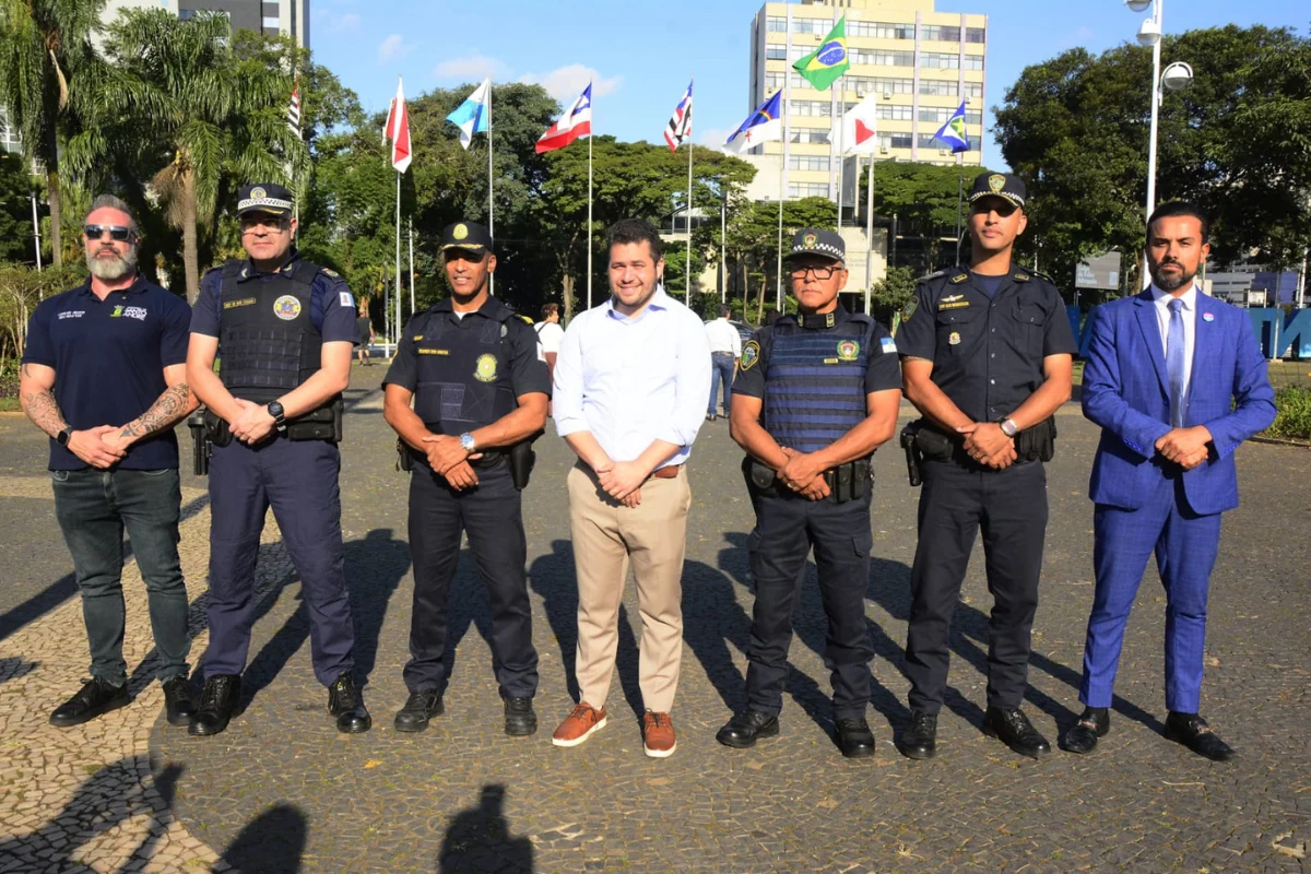 GCMs do ABC realizam megaoperação com 200 agentes