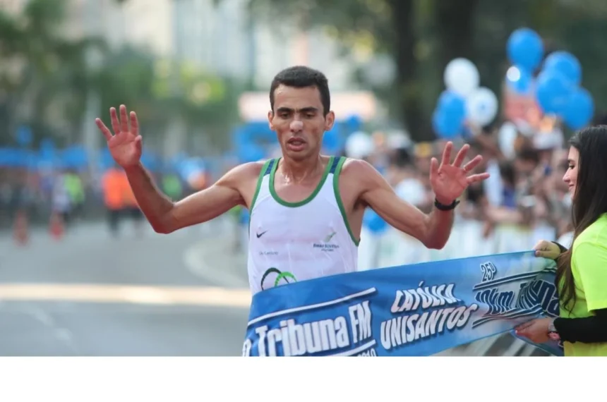 Atletas históricos participaram do 10 K Tribuna - (Divulgação/Prefeitura de Santos)