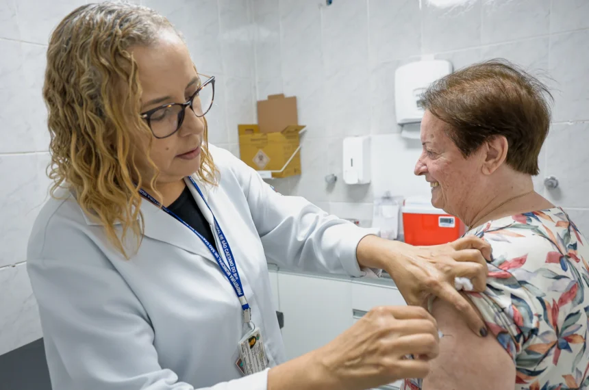 São Caetano abre vacinação contra a gripe para o público geral. Influenza