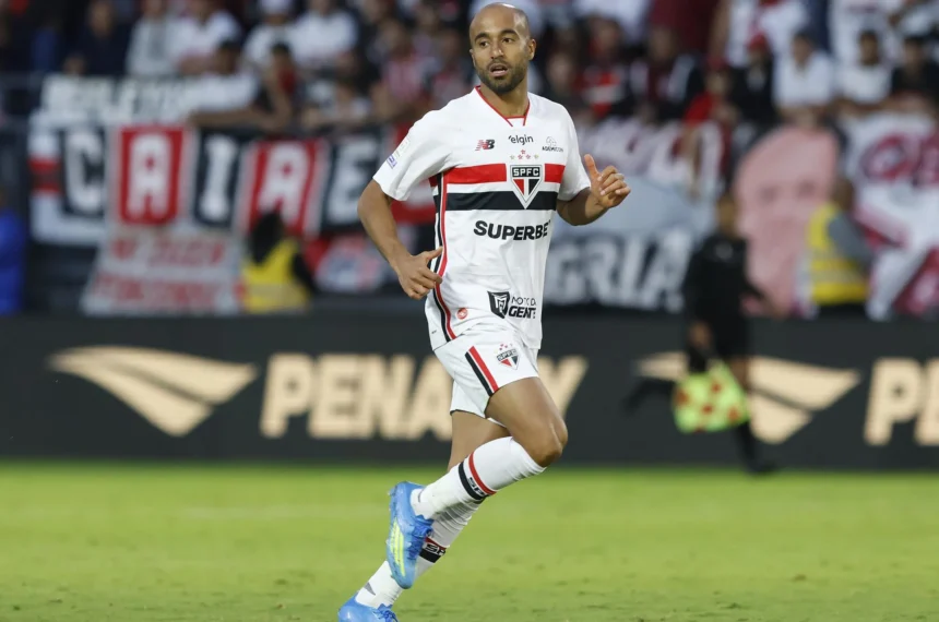 Lucas Moura
