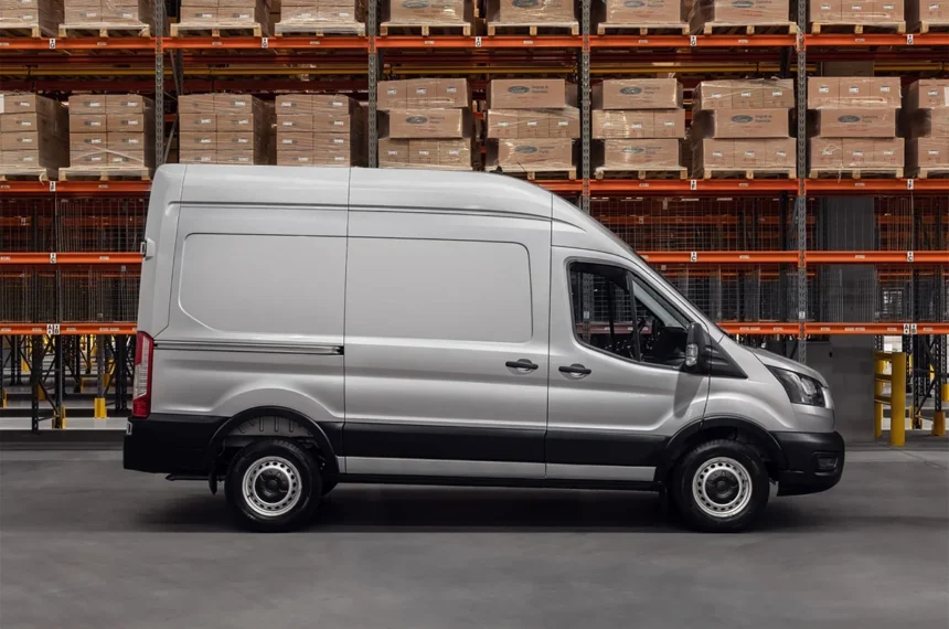 Ford Transit - (Divulgação/Ford) 