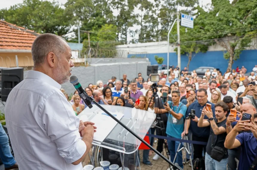 Prefeito Tite Campanella na inauguração do CRAS Prosperidade - (Eric Romero / PMSCS)