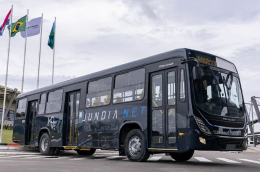 Marcopolo ônibus Torino para a Jundiá Transportadora Turística - Ônibus