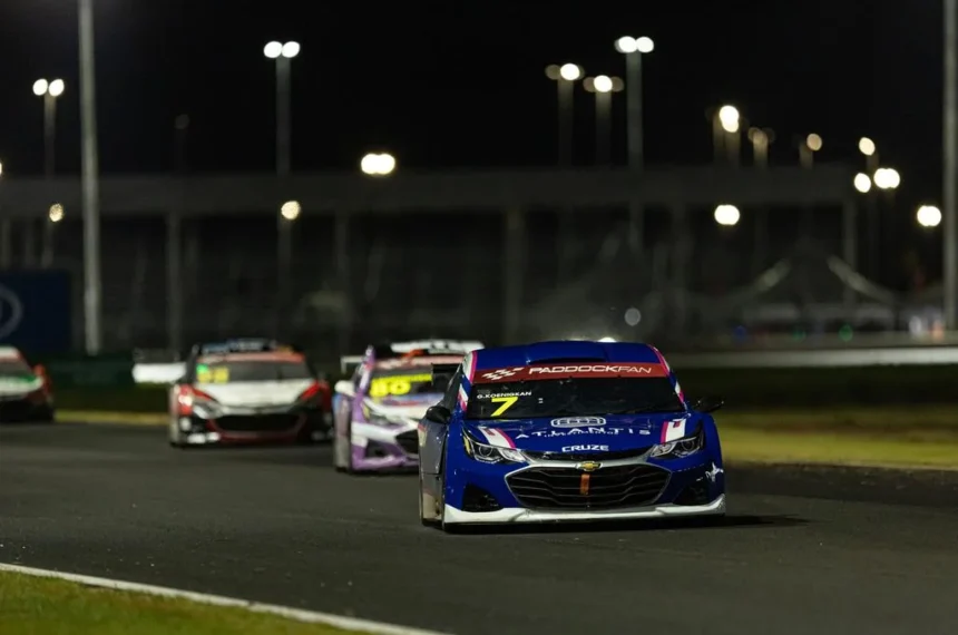 O líder do campeonato, Gabriel Koenigkan chegou em segundo na Stock Light - (Magnus Torquato/ Grupo Veloci)