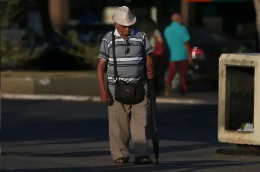 Idosos nas Ruas - Mobilidade Urbana - População Idosa - - Grande ABC
