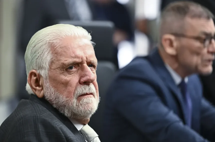 Jaques Wagner, líder do governo Lula no Senado, é alvo de operação no Caso Master