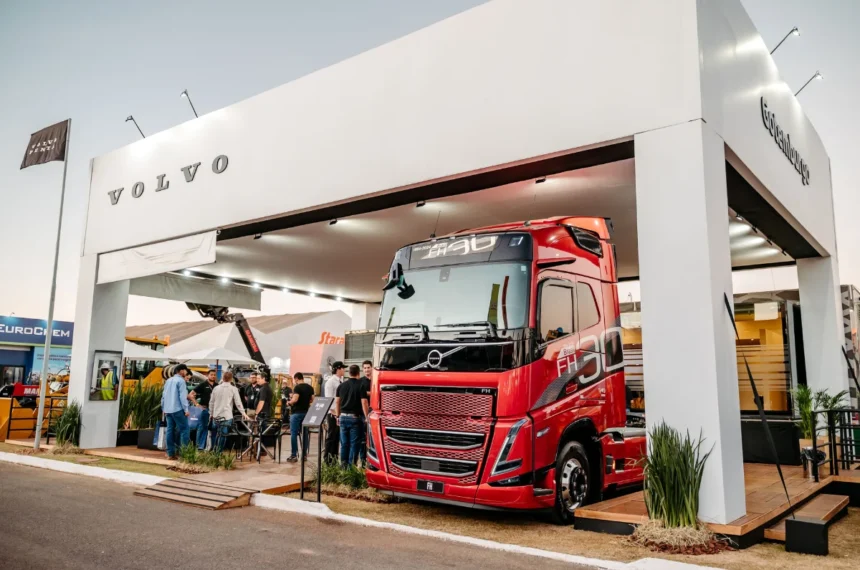 Volvo na "Bahia Farm Show" - Estrada
