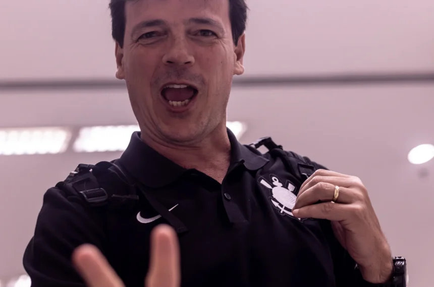 Corinthians fernando diniz