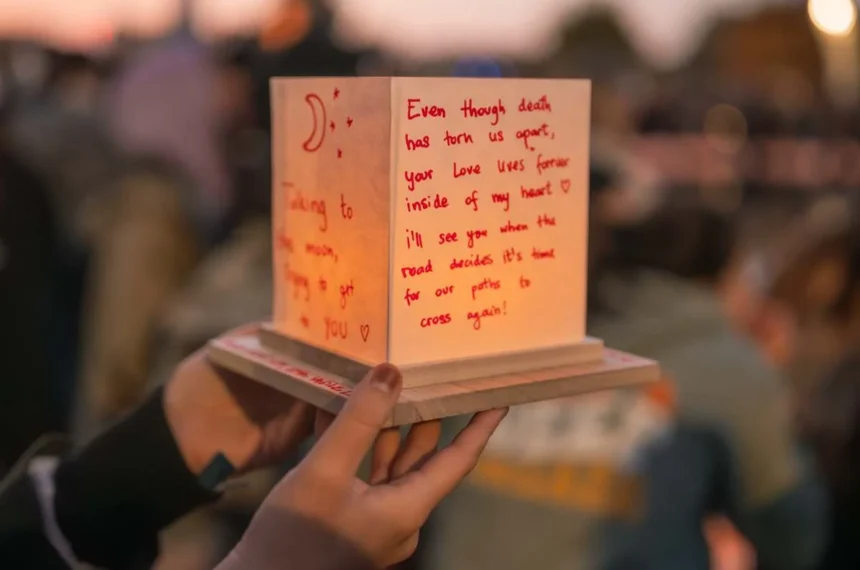 Water Lantern Festival -Fever