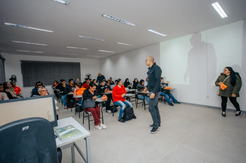 Faculdade Municipal de São Bernardo já atende quase 900 alunos