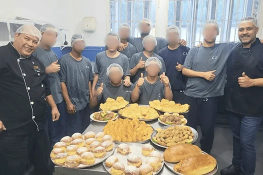 Jovens da Fundação CASA concluem oficina de panificação em Sorocaba